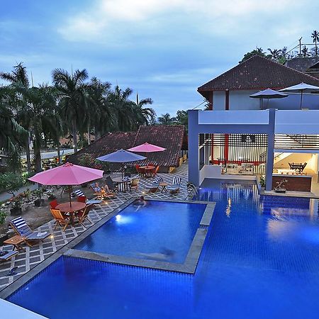 Jazz Senggigi Hotel Bagian luar foto