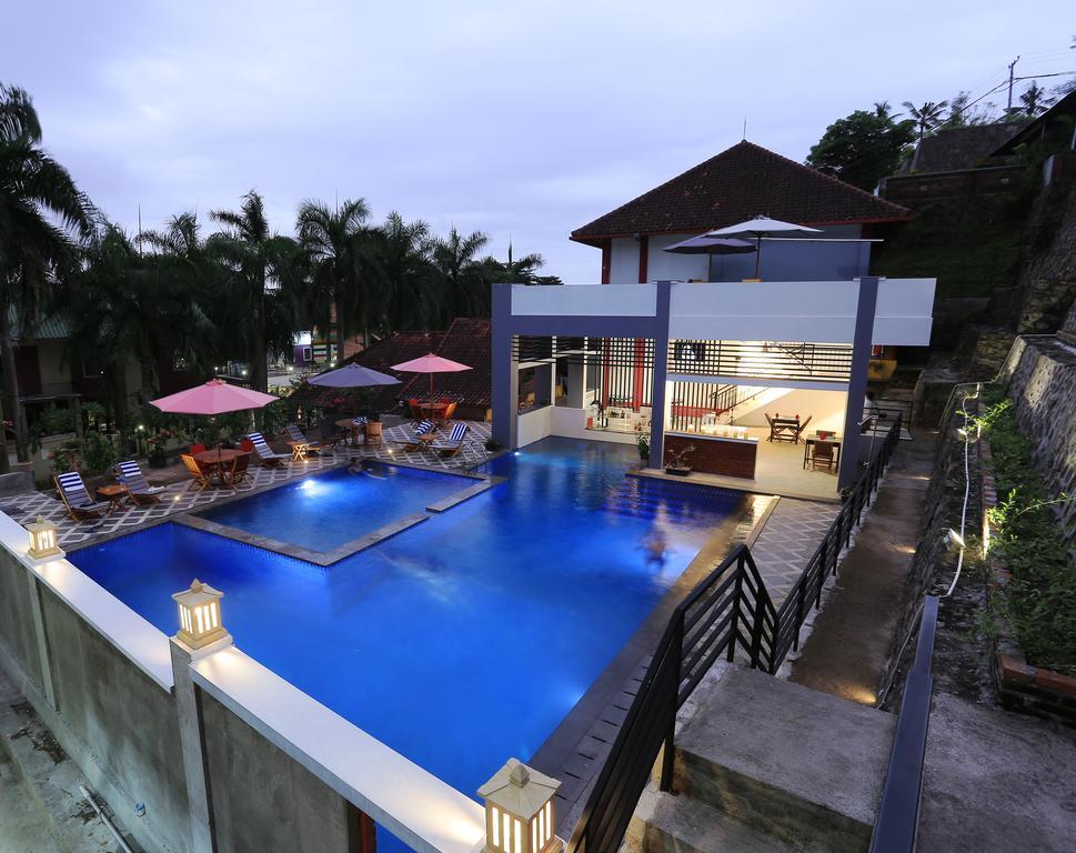 Jazz Senggigi Hotel Bagian luar foto